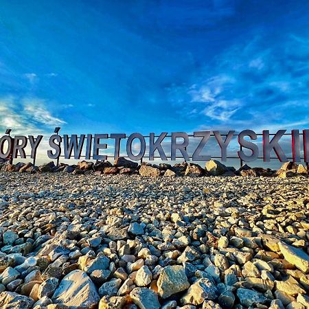 Hotelowe Pokoje Paris -Rynek Centrum- City One Kielce Exteriör bild