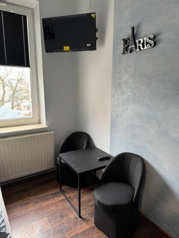 Hotelowe Pokoje Paris -Rynek Centrum- City One Kielce Exteriör bild